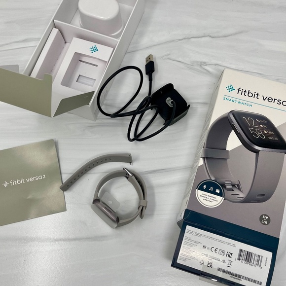 Like New - Fitbit Versa 2 - Picture 13 of 13